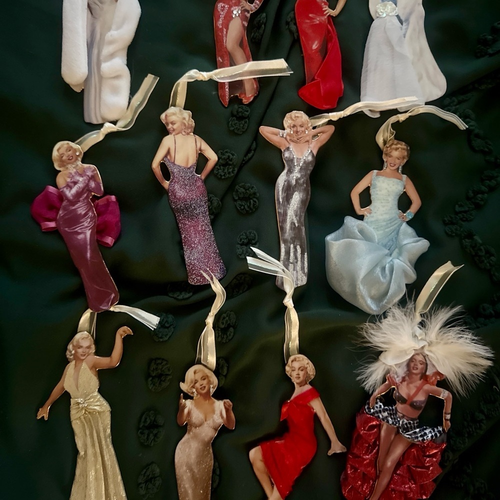 Bradford Exchange Marilyn Monroe "The Glamorous Miss Monroe" Ornament Collection